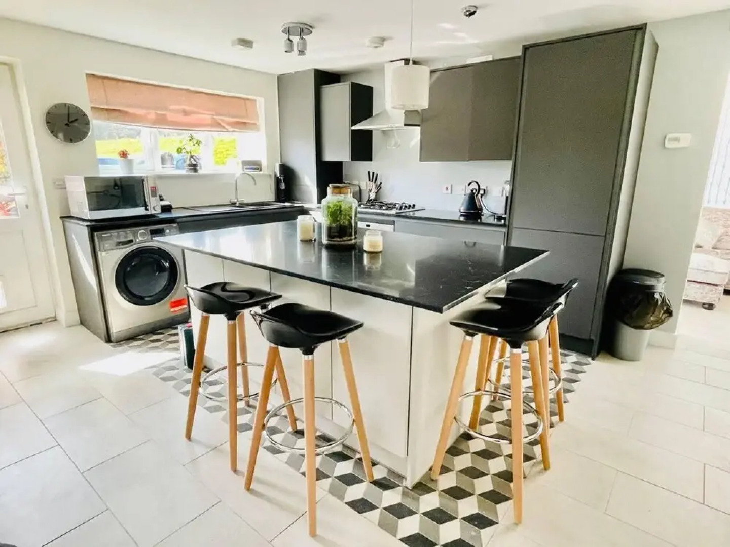 Stunning Newly Modernised Luxury Cottage in Devon