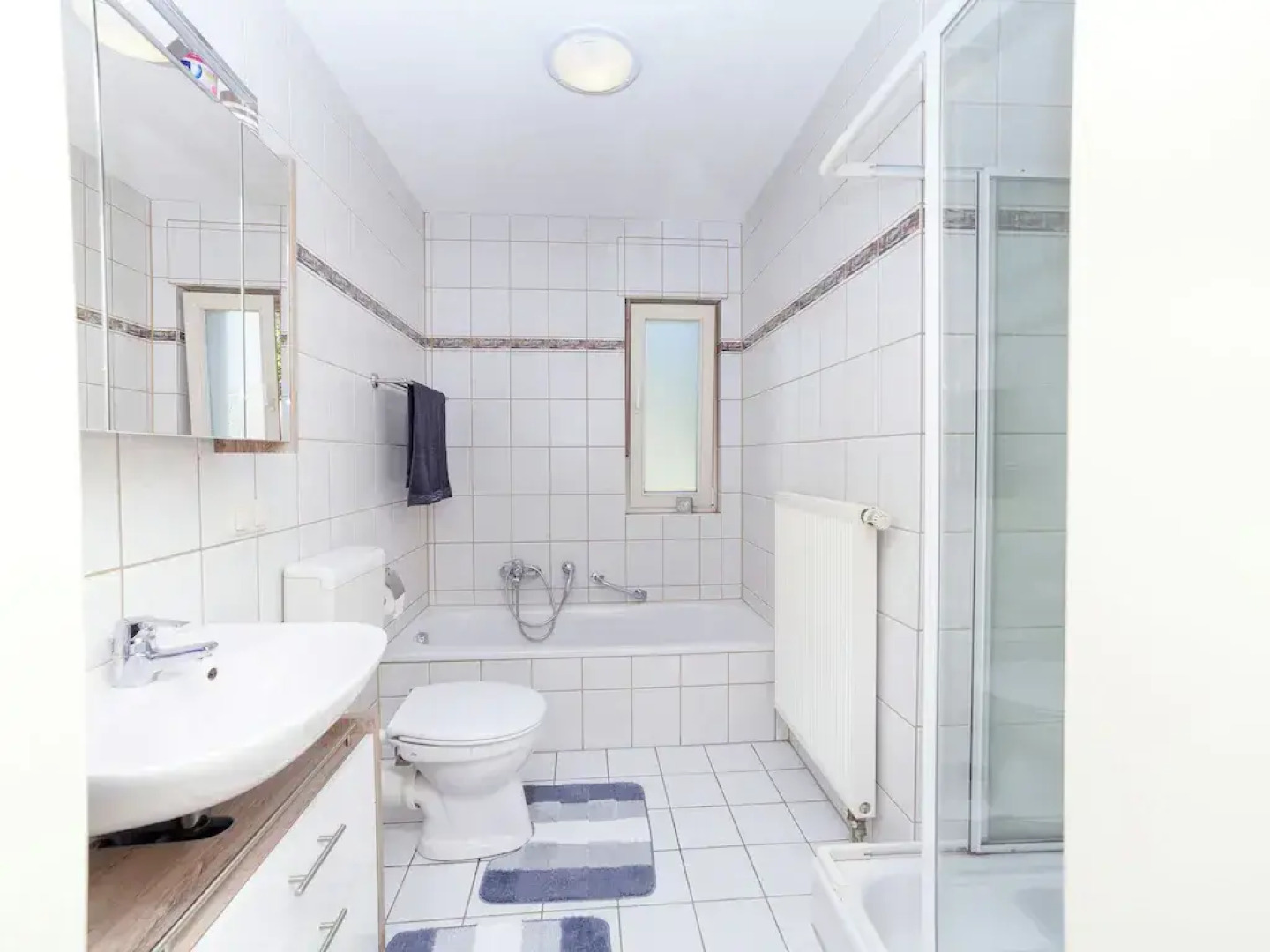 Ferienwohnung in Densberg mit Terrasse