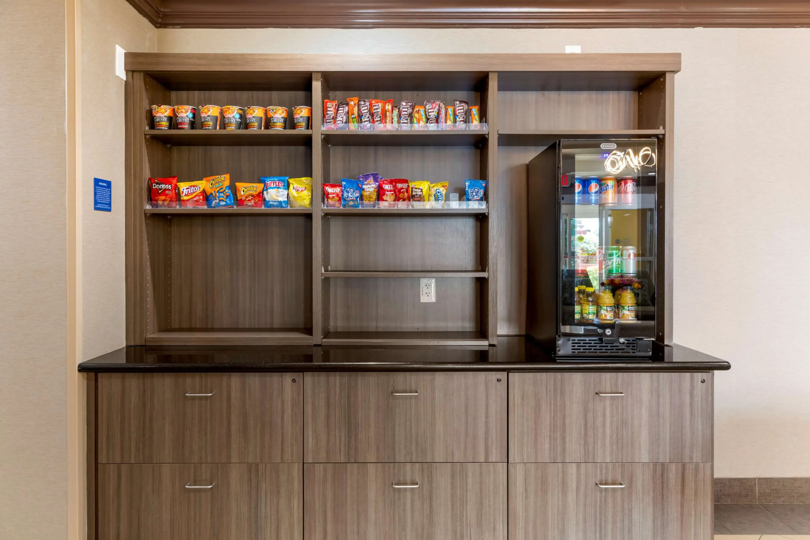 Best Western Plus Wasco Inn & Suites