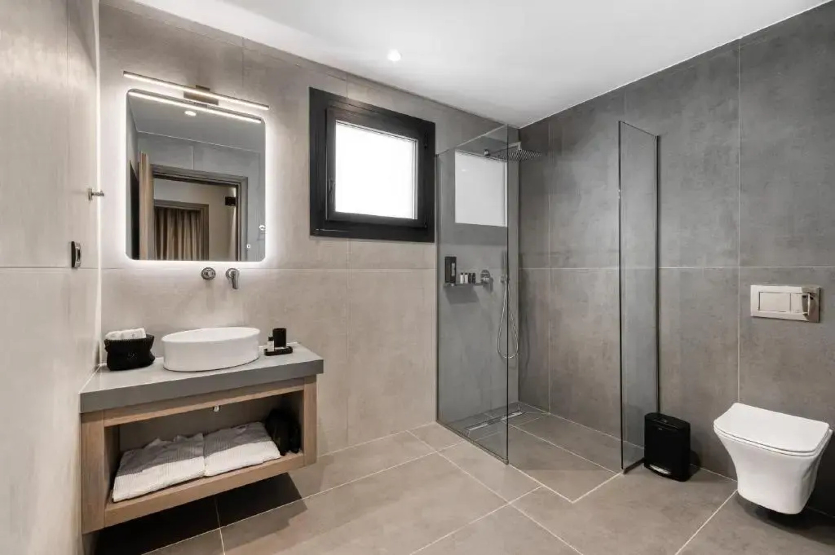 Sezian Boutique Homes & Villas