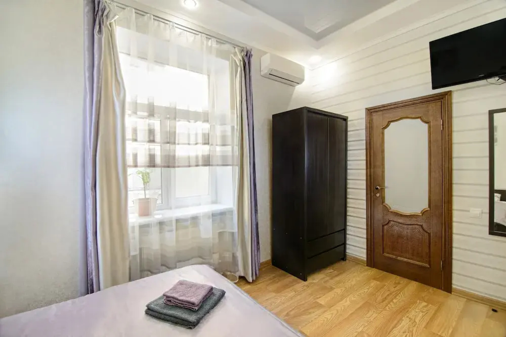 Theatrical Hostel