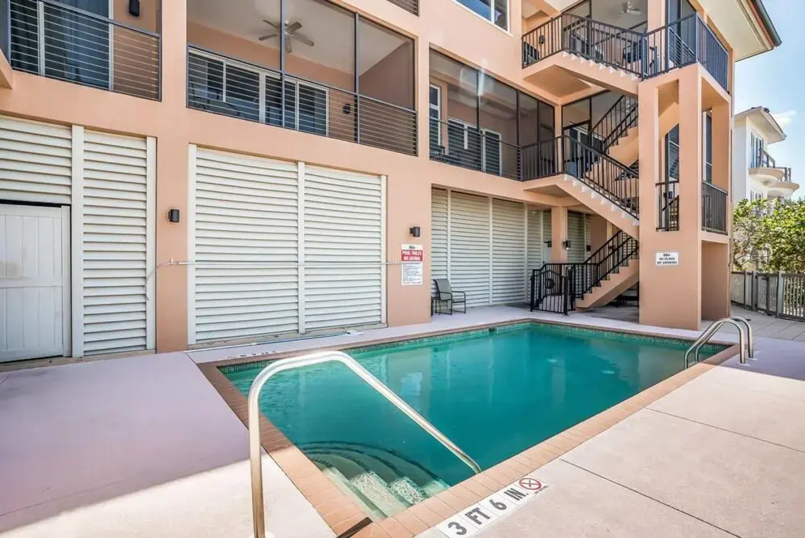 Bradenton Beach Club by RVA