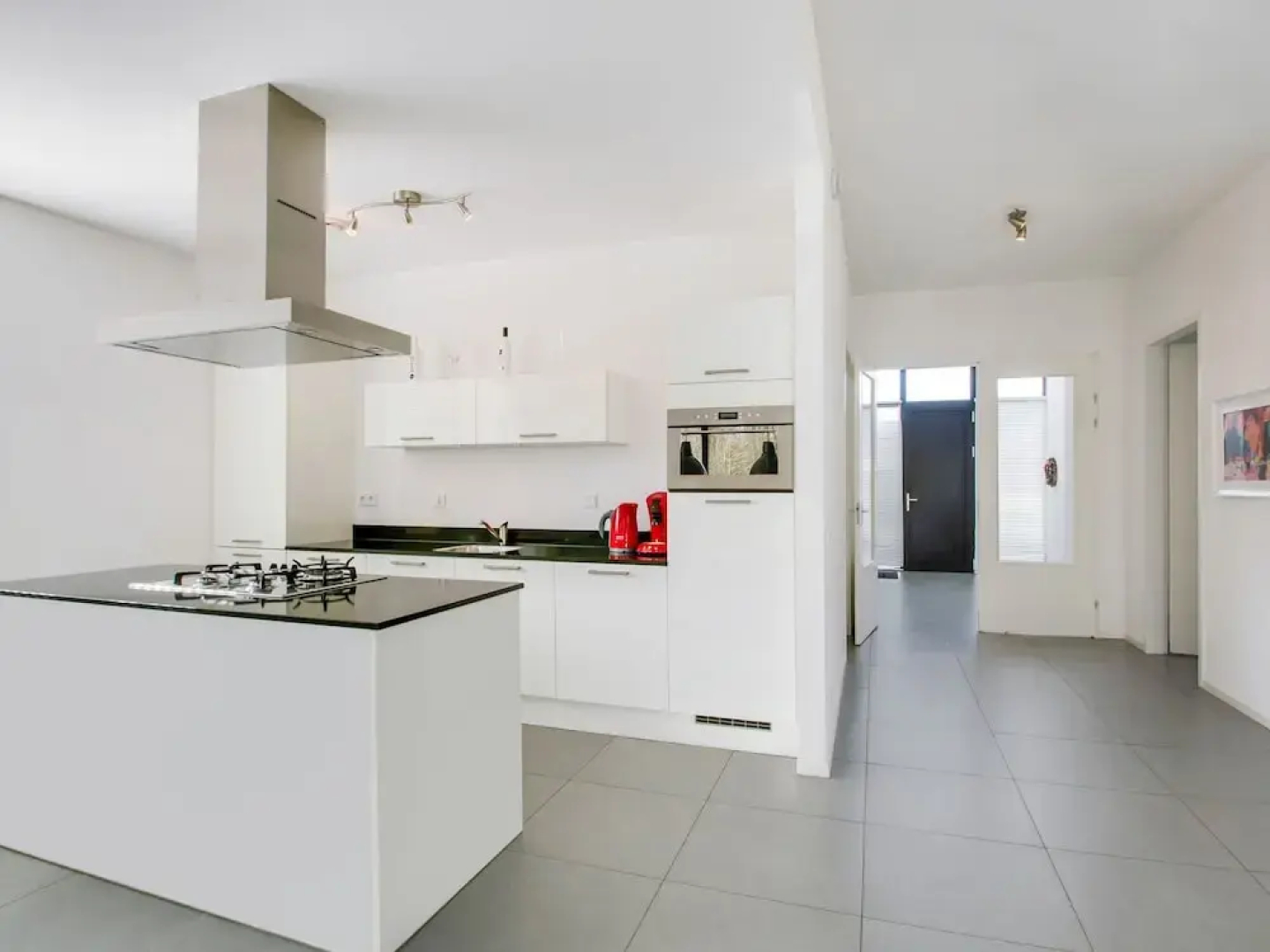 Luxury villa for 8 people with spacious garden and near Harderwijk