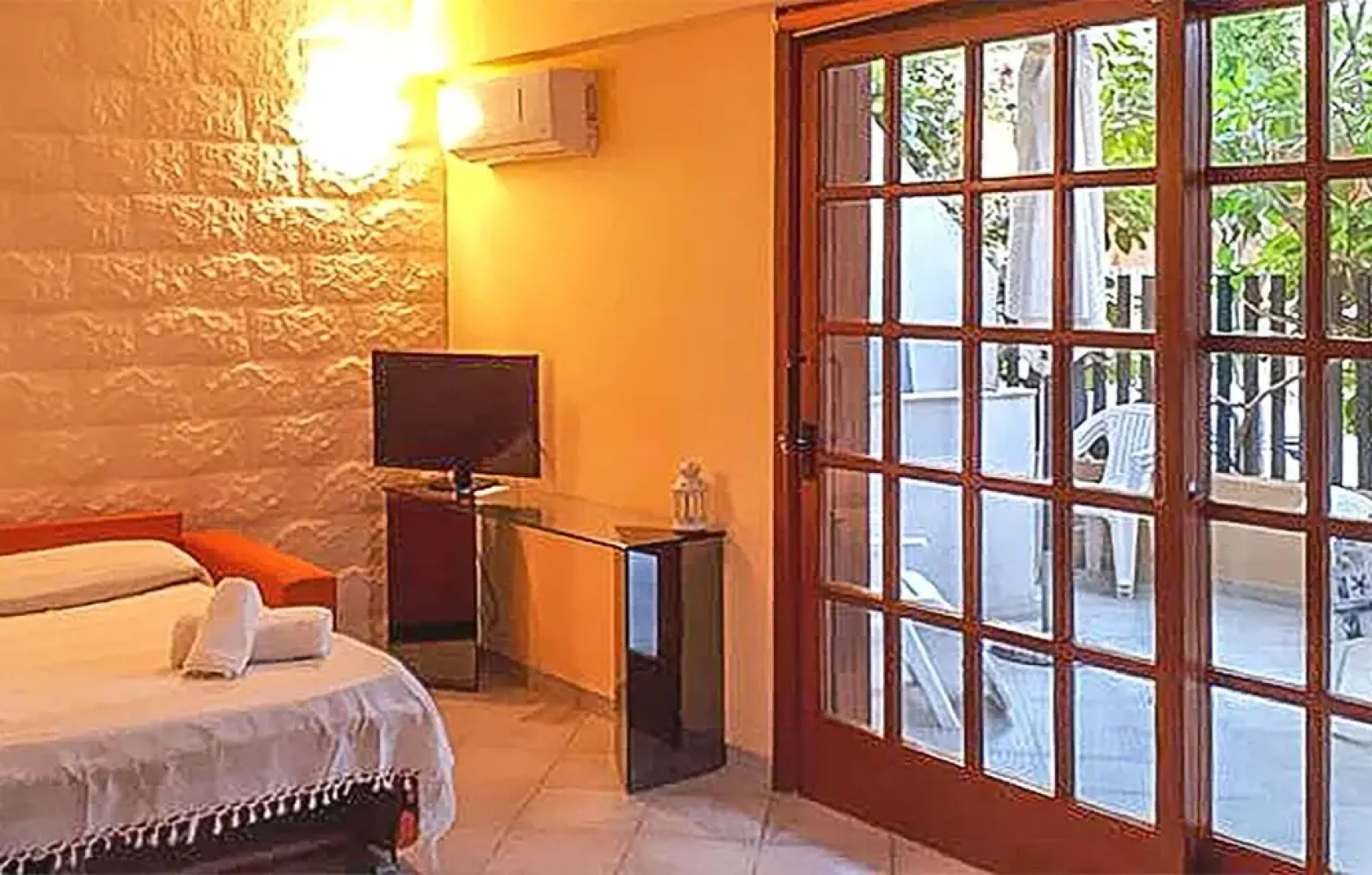 Stunning Home in Marzamemi Fraz. With Wifi and 2 Bedrooms