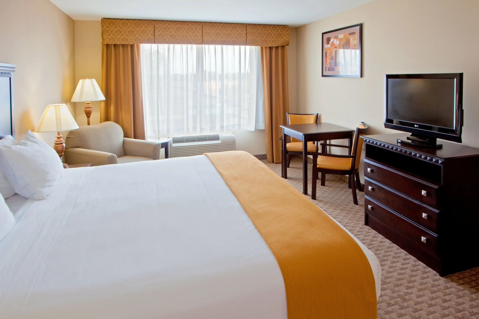 Holiday Inn Express Hotel & Suites Tappahannock by IHG