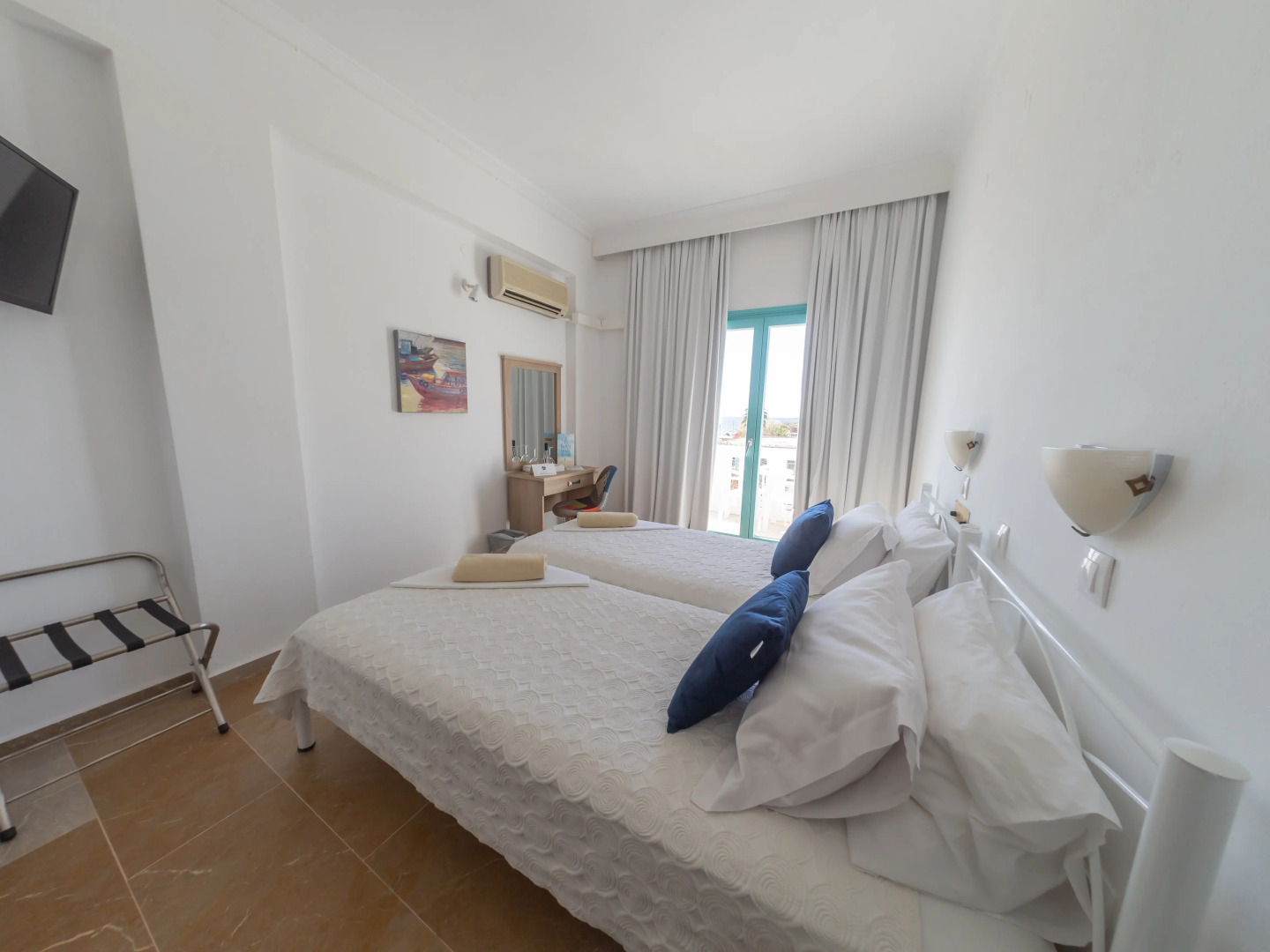 Amaryllis Beach Hotel