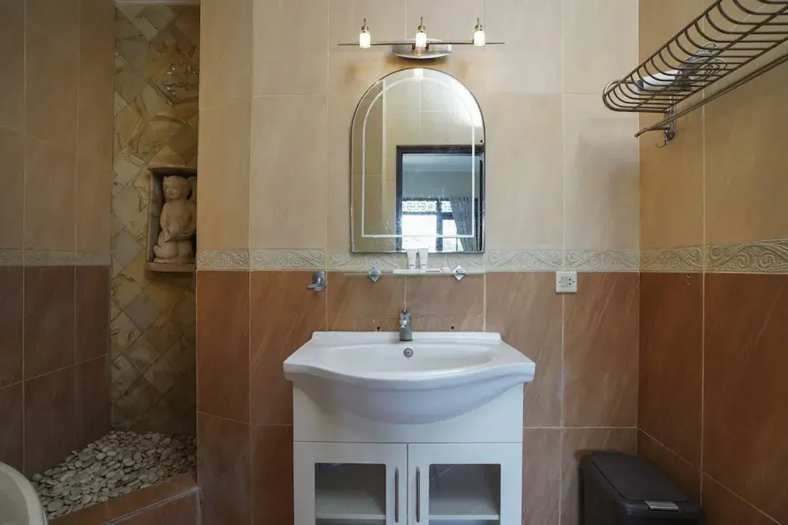 Griya Shanti Homestay by OYO Rooms