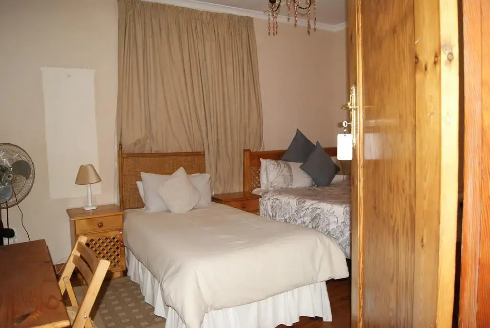 The Planes Guest House