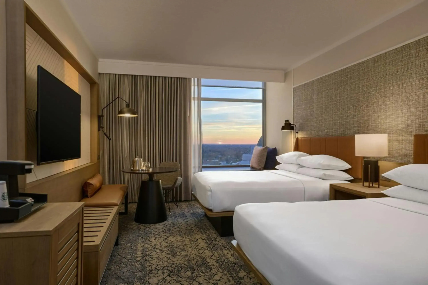 Sheraton Grand Sacramento Hotel