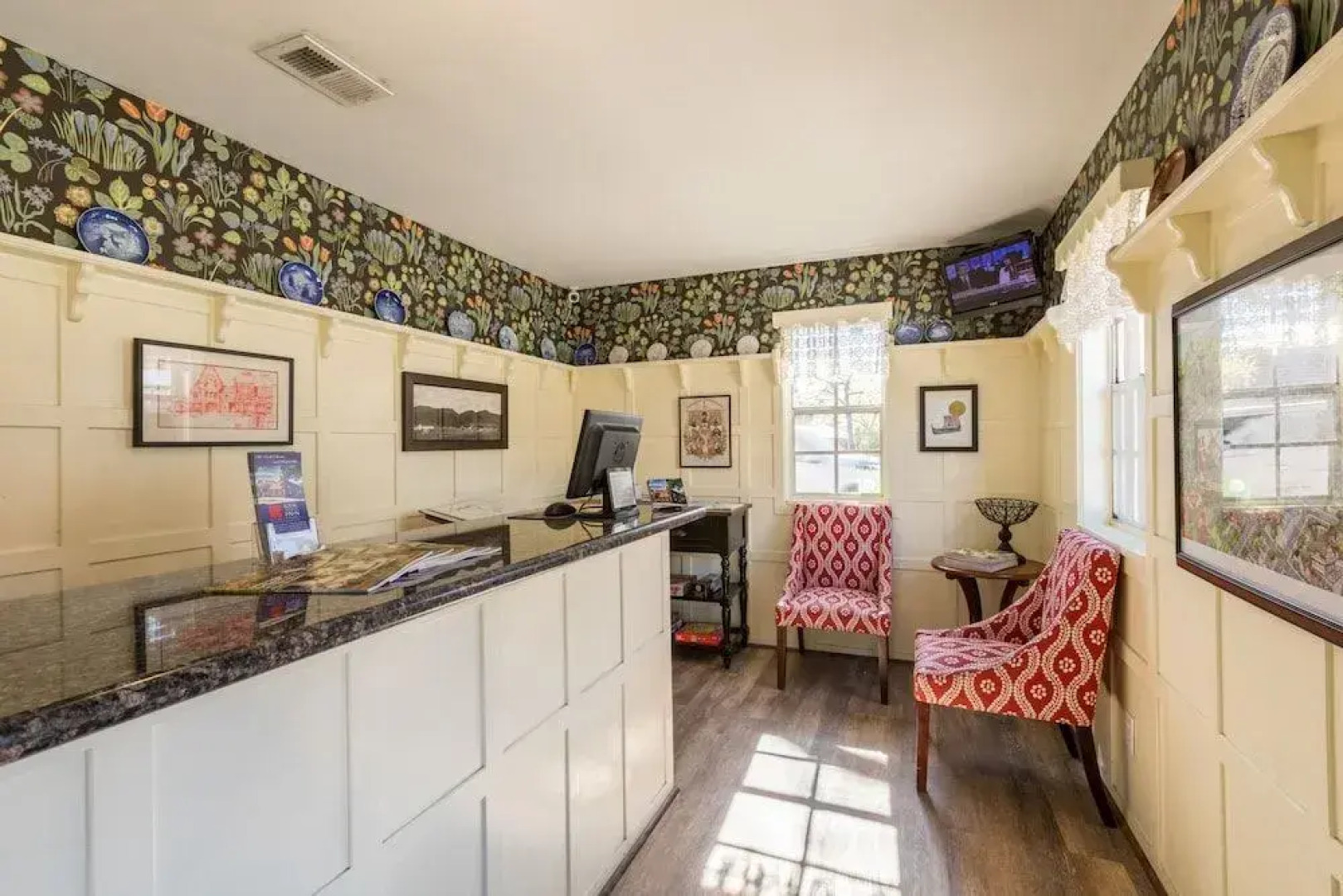 Royal Copenhagen Inn