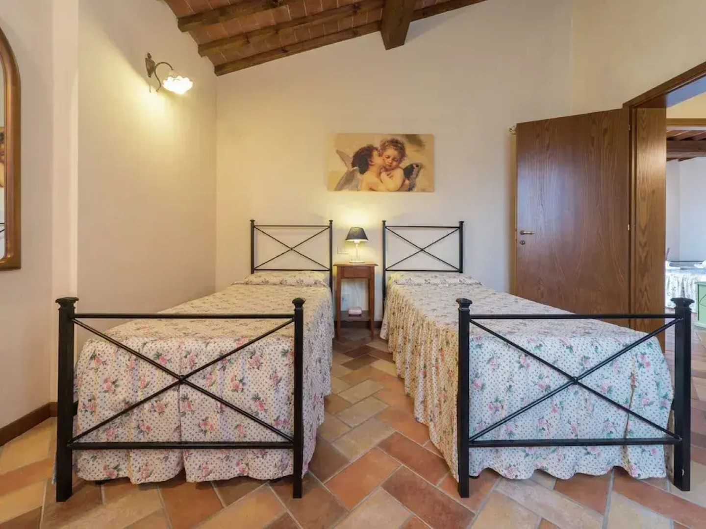 Holiday Home With Swimming Pool With Bubble Bath and Children's Pool