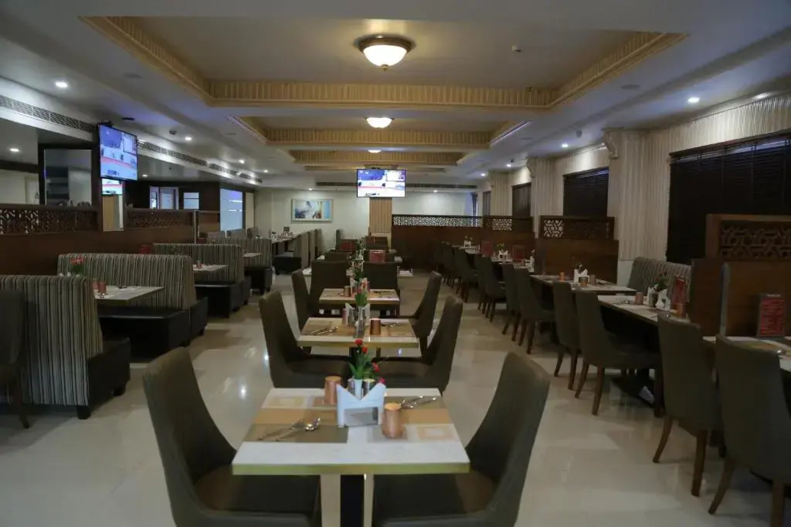 Hotel Grand Gayathri