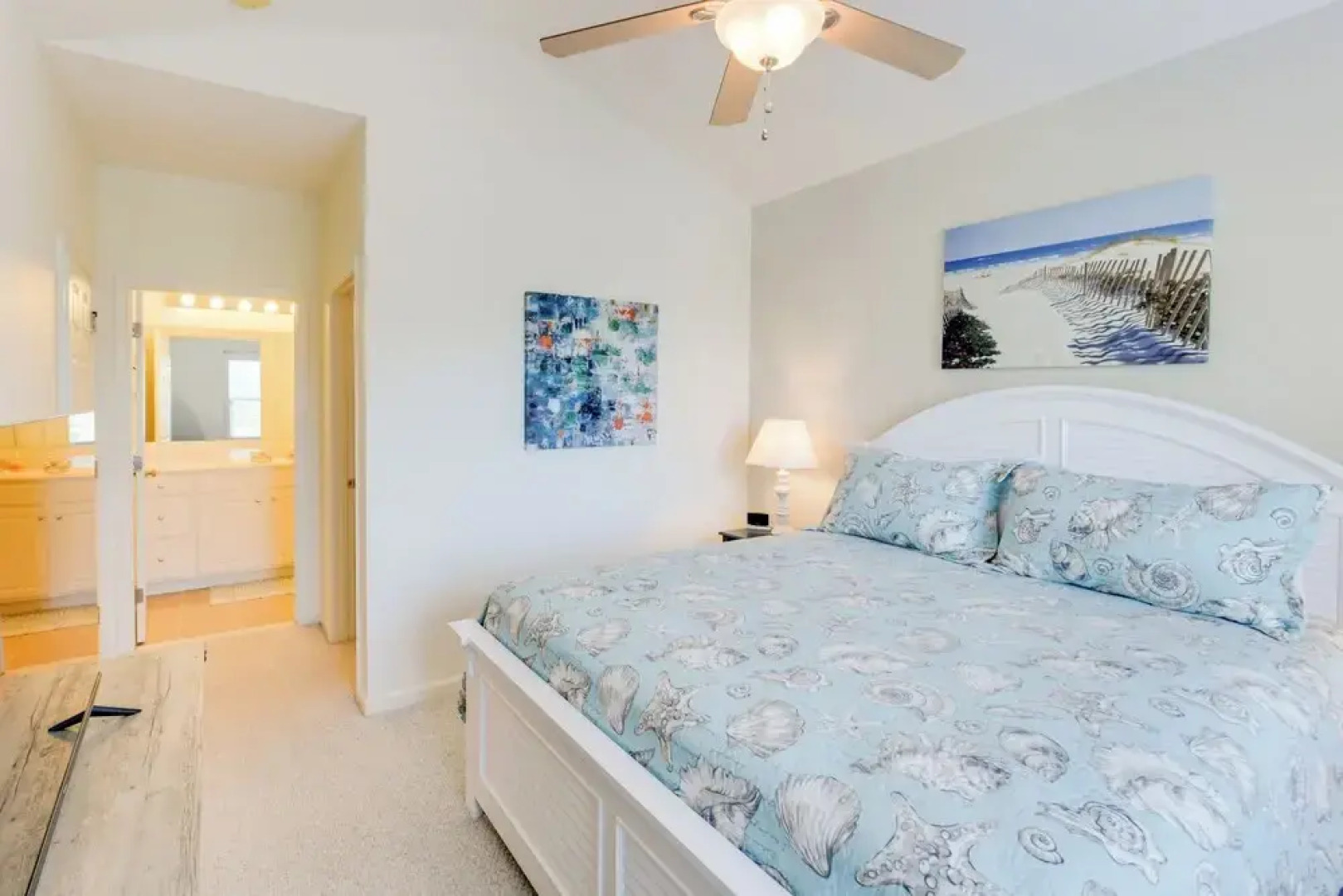 4 Mi to Beach: Lewes Townhome w/ Ping-pong Table