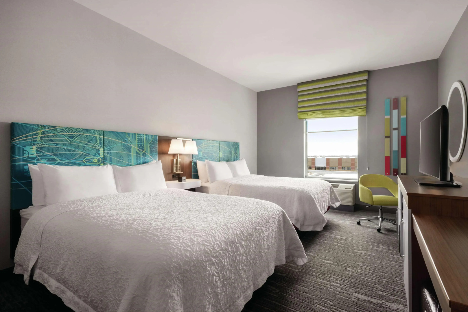 Hampton Inn Brooklyn Park