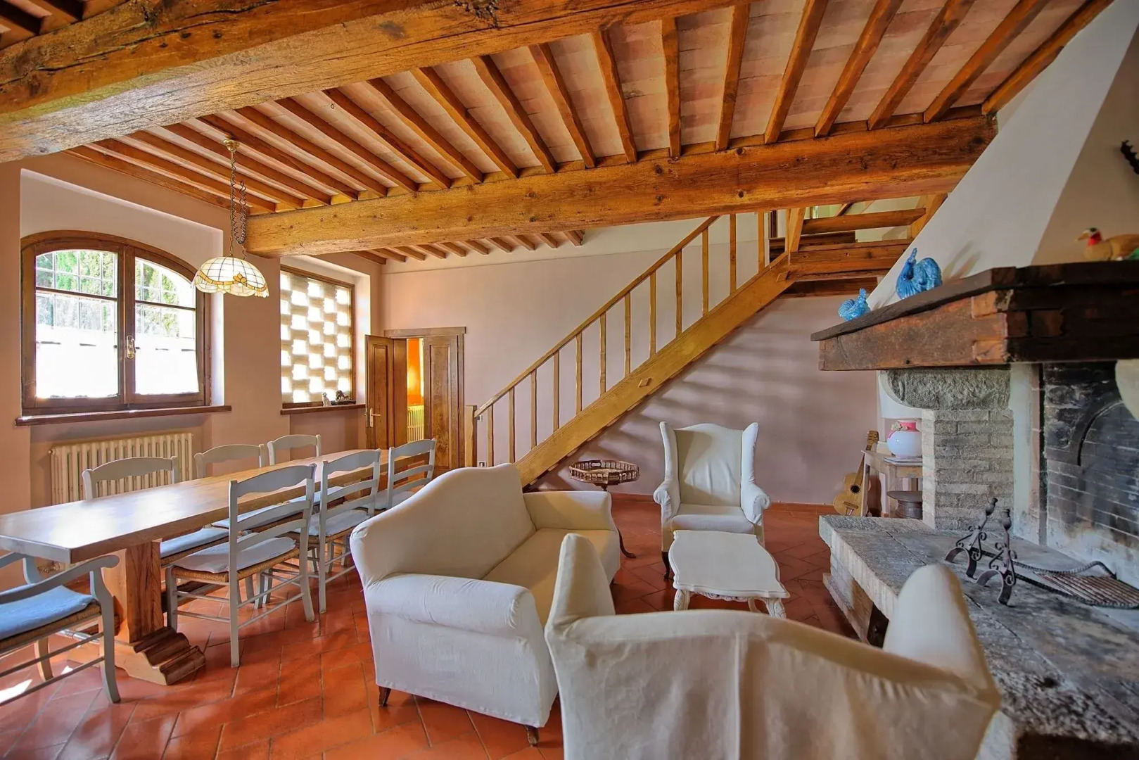 Castello di Montegufoni