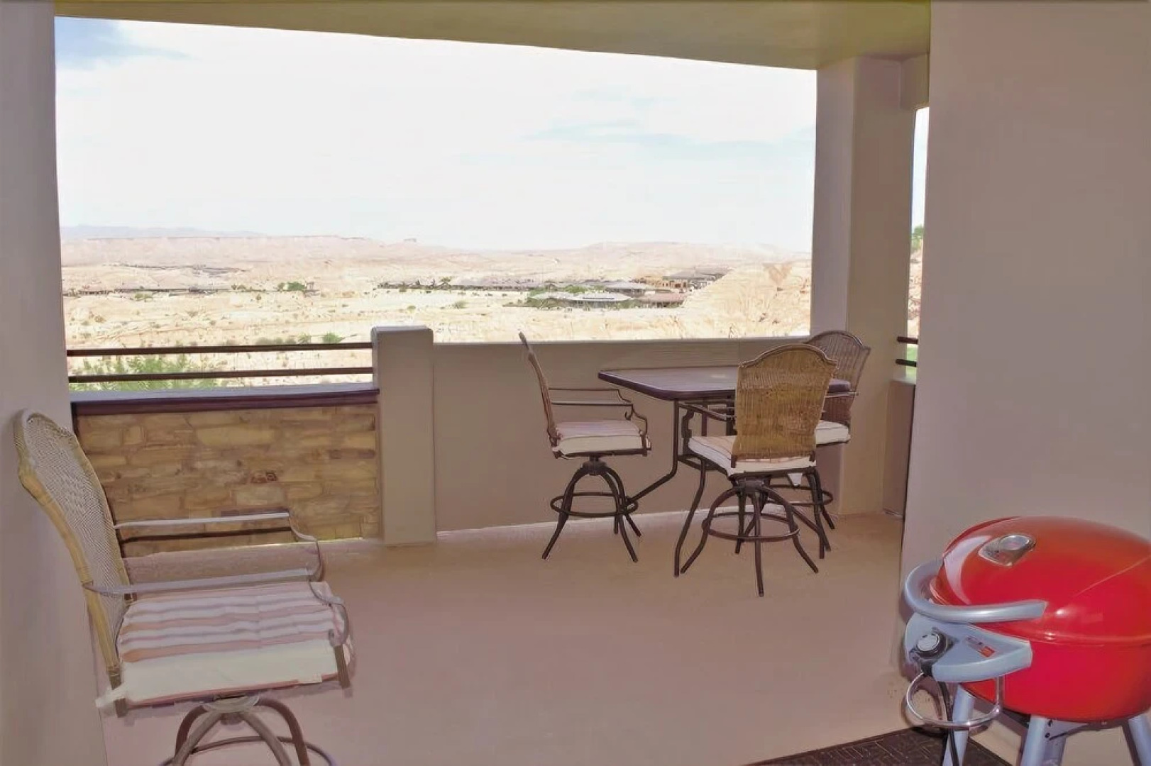 2 Bedroom Home in Mesquite #311 2 Bedrooms 3 Bathrooms Home