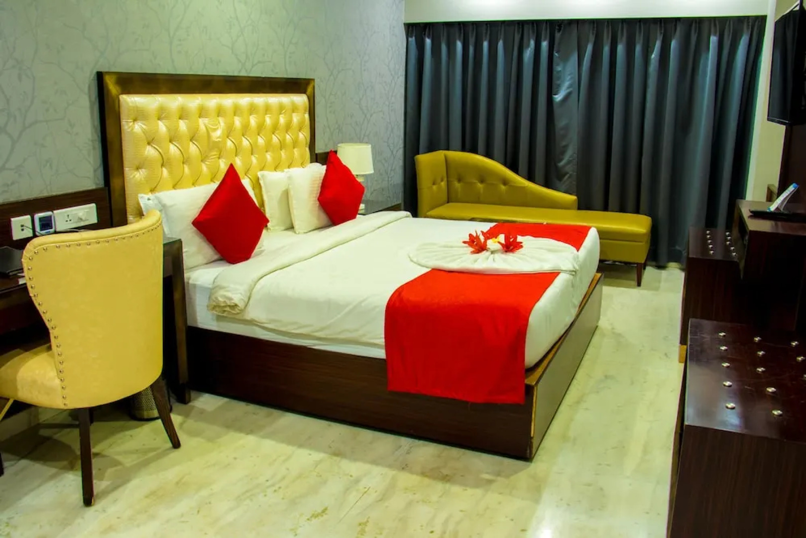 Hotel the Grand SIBA