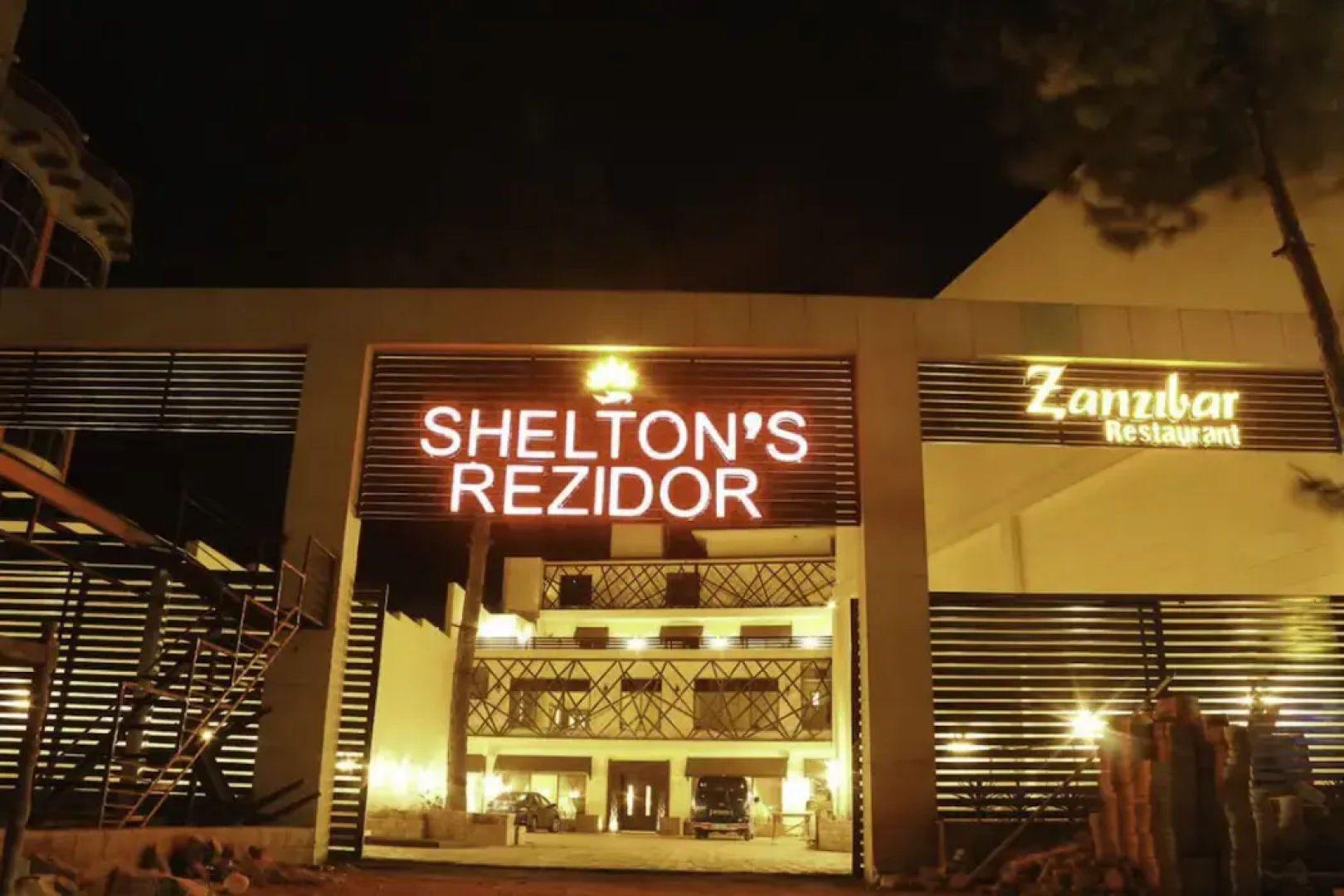Shelton's Rezidor Swat