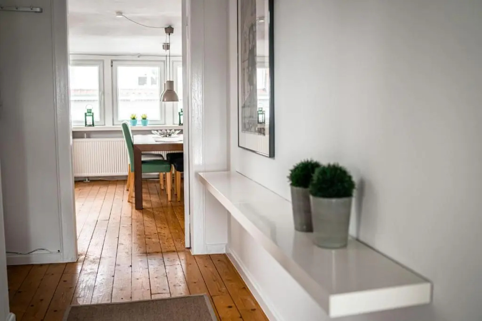 Schönes City-Apartment mit 2 Schlafzimmer, Parkplatz, ruhig und hell, D46-DG