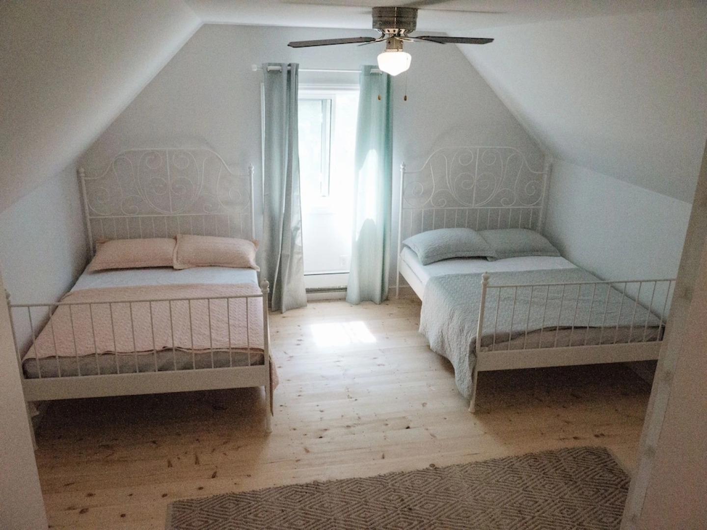 Cherry Lane Campground & Cottages