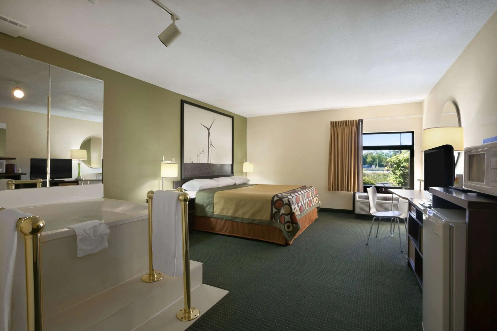 Super 8 by Wyndham Columbia City