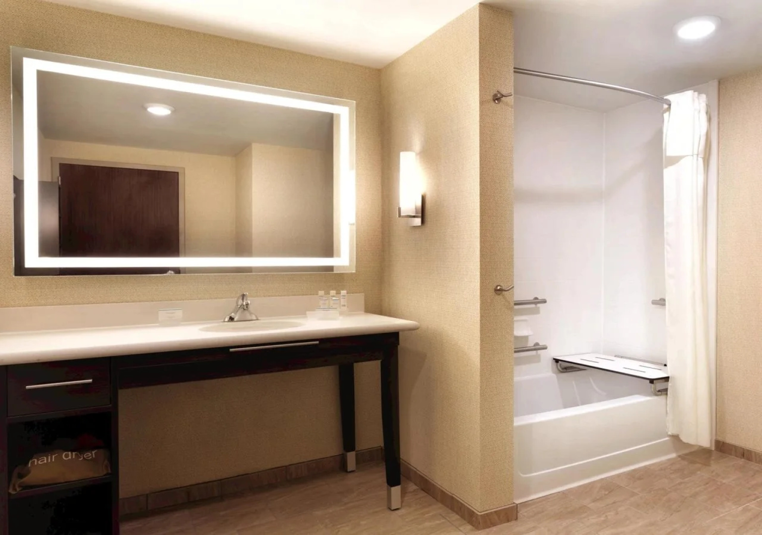 Homewood Suites by Hilton West Des Moines/SW Mall Area