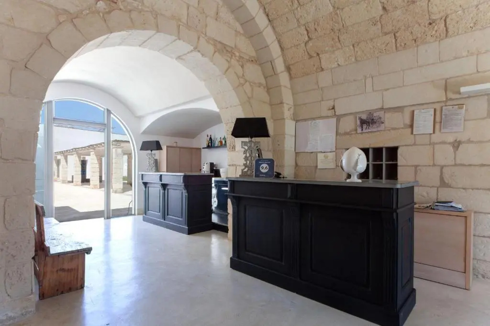 Masseria 8 camere e 10 bagni, piscina mare m880