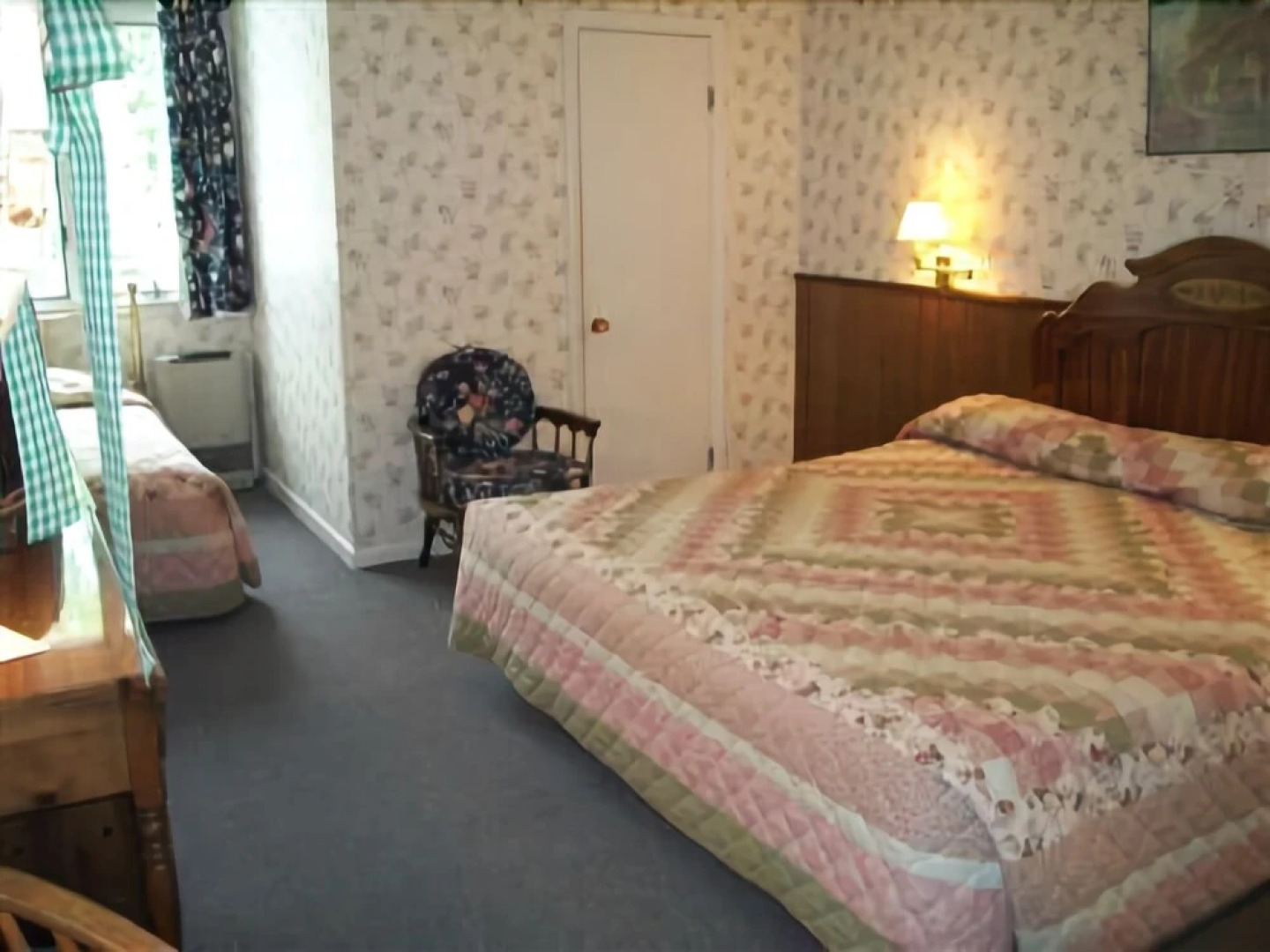 Swiss Inn & Restaurant