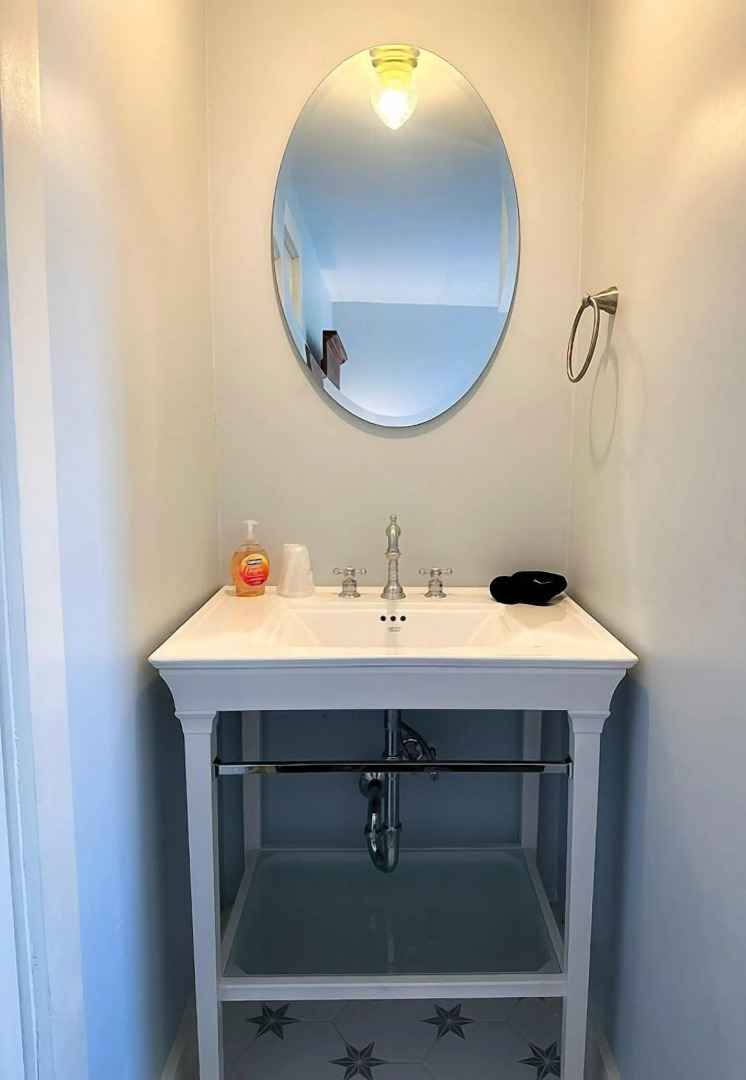 The General Stanton Inn