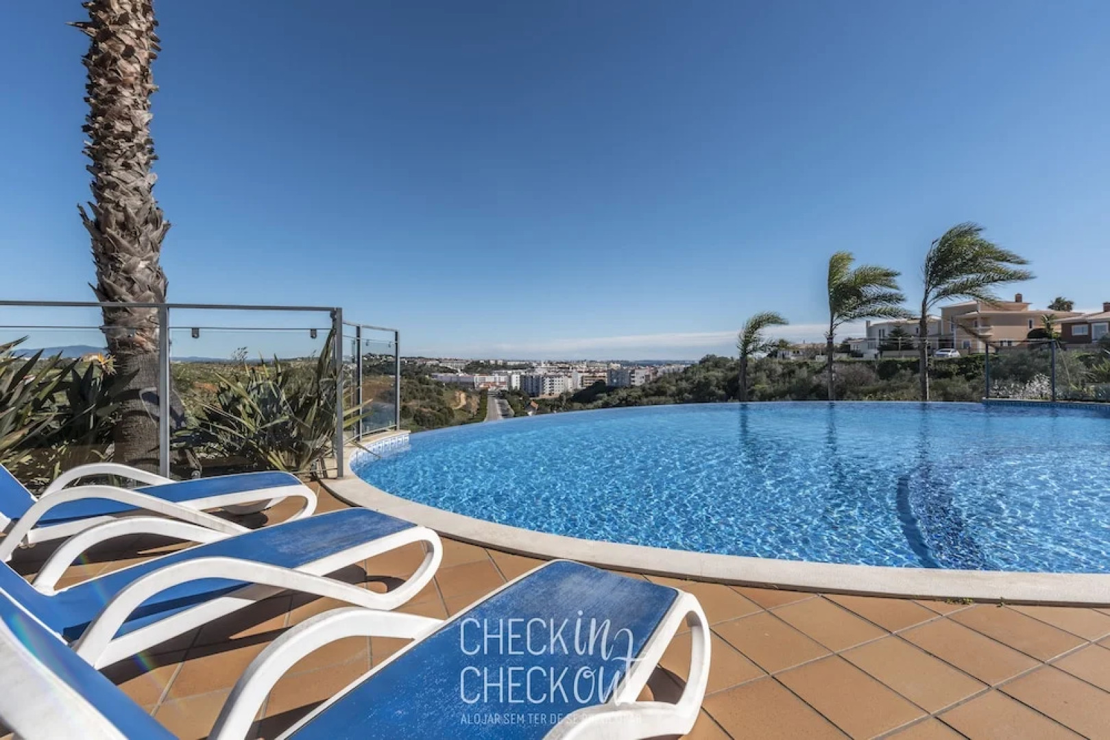 CheckinCheckout - Panorama Luxury Flat