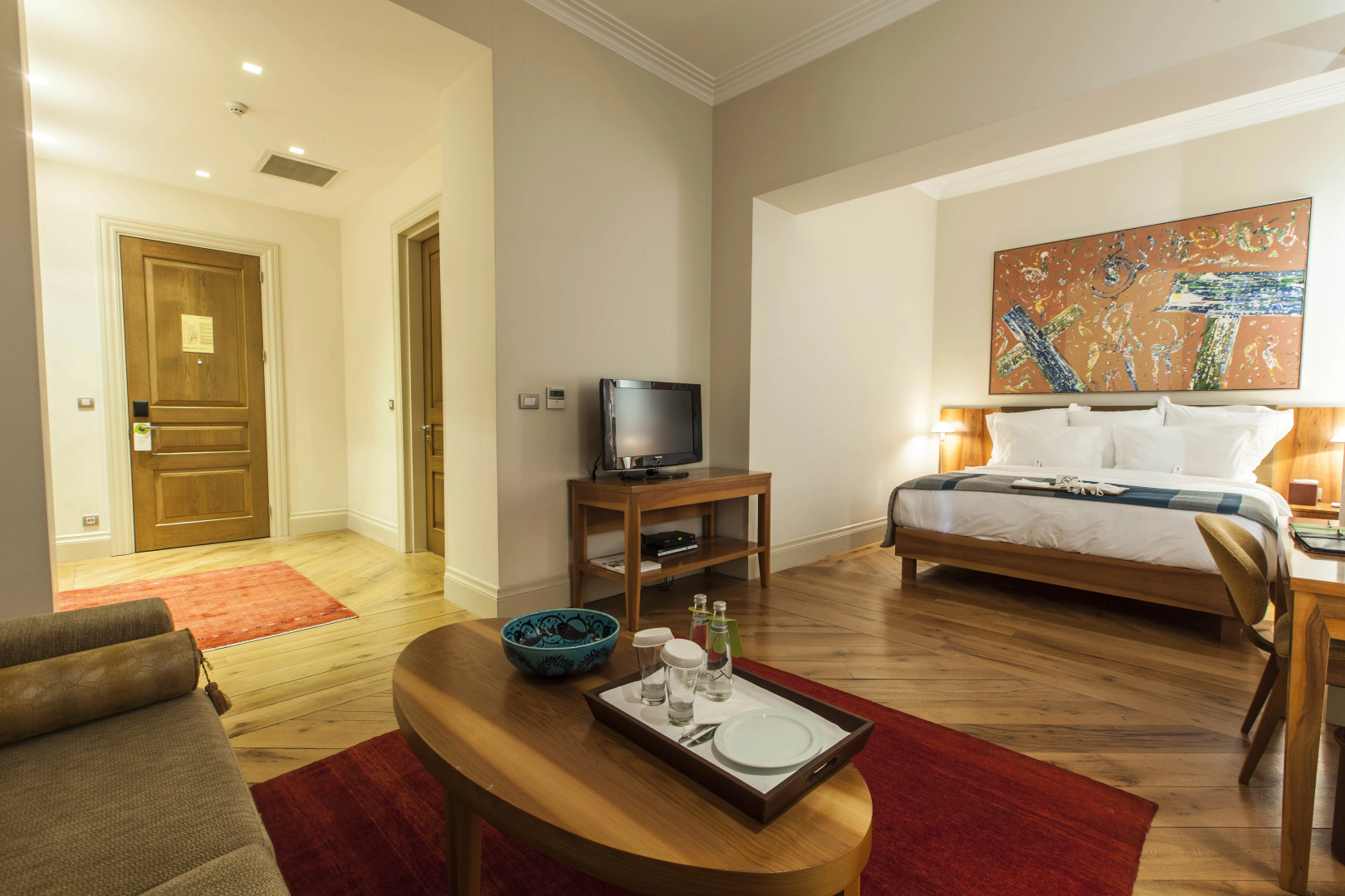 Tomtom Suites - Special Class