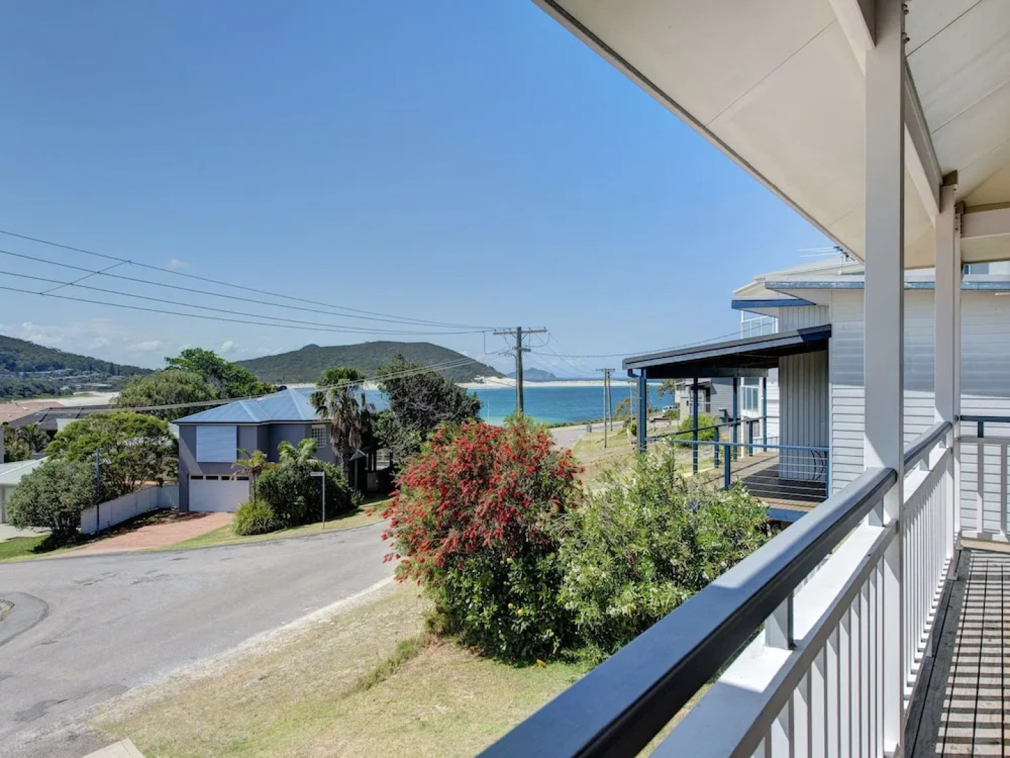 Surf Break - 10B Tuna (Upstairs)