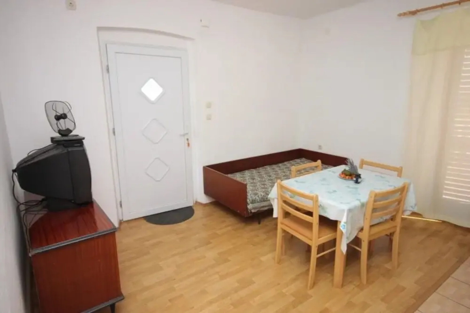 Darka - Free Parking - A2 Veliki