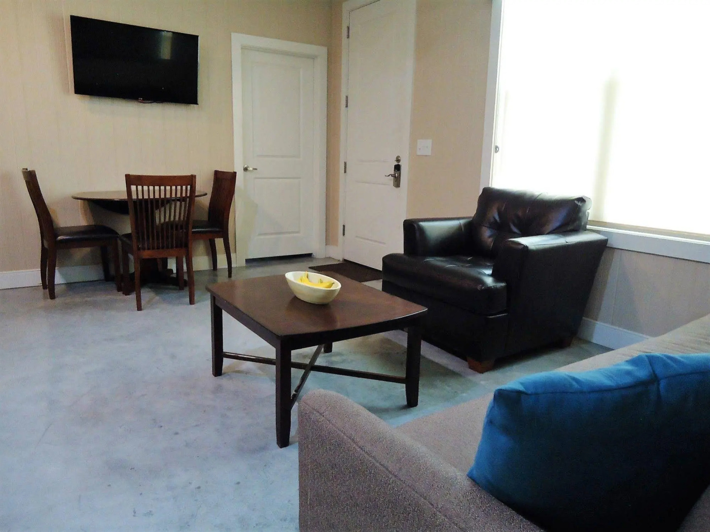 Karnes City Cottages