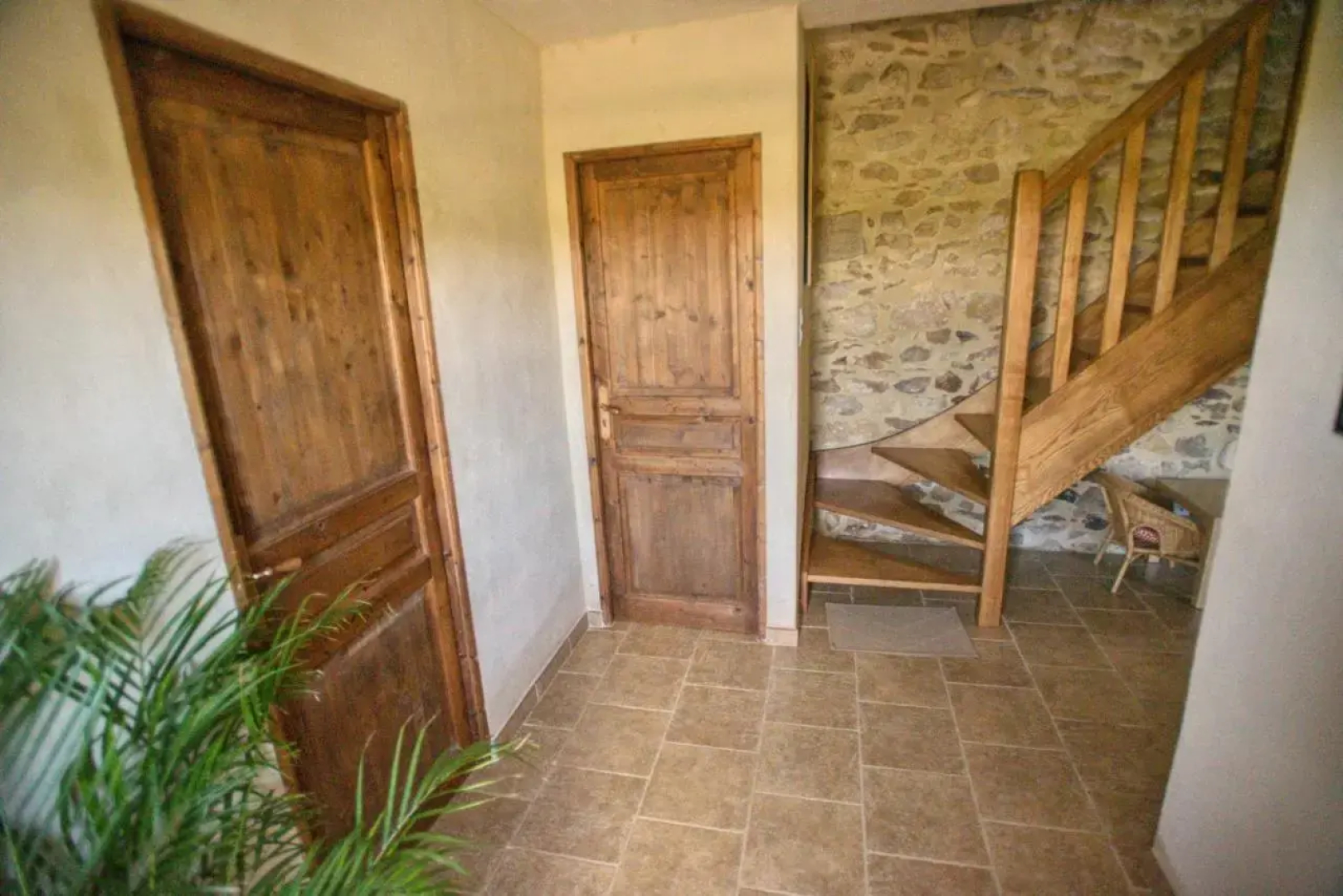 Maison de Charme Dans Domaine 17eme