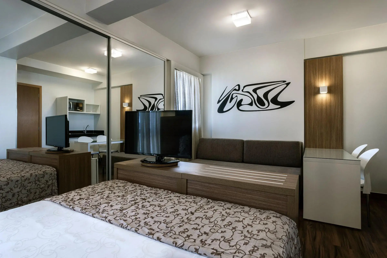 S4 Hotel