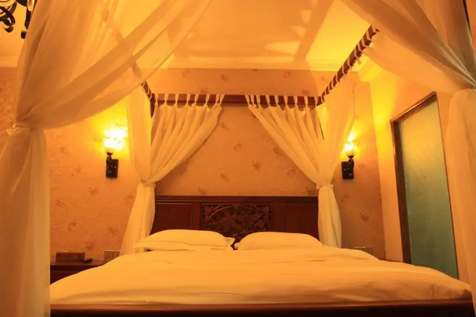 Shangri-La Lanxi Boutique Inn