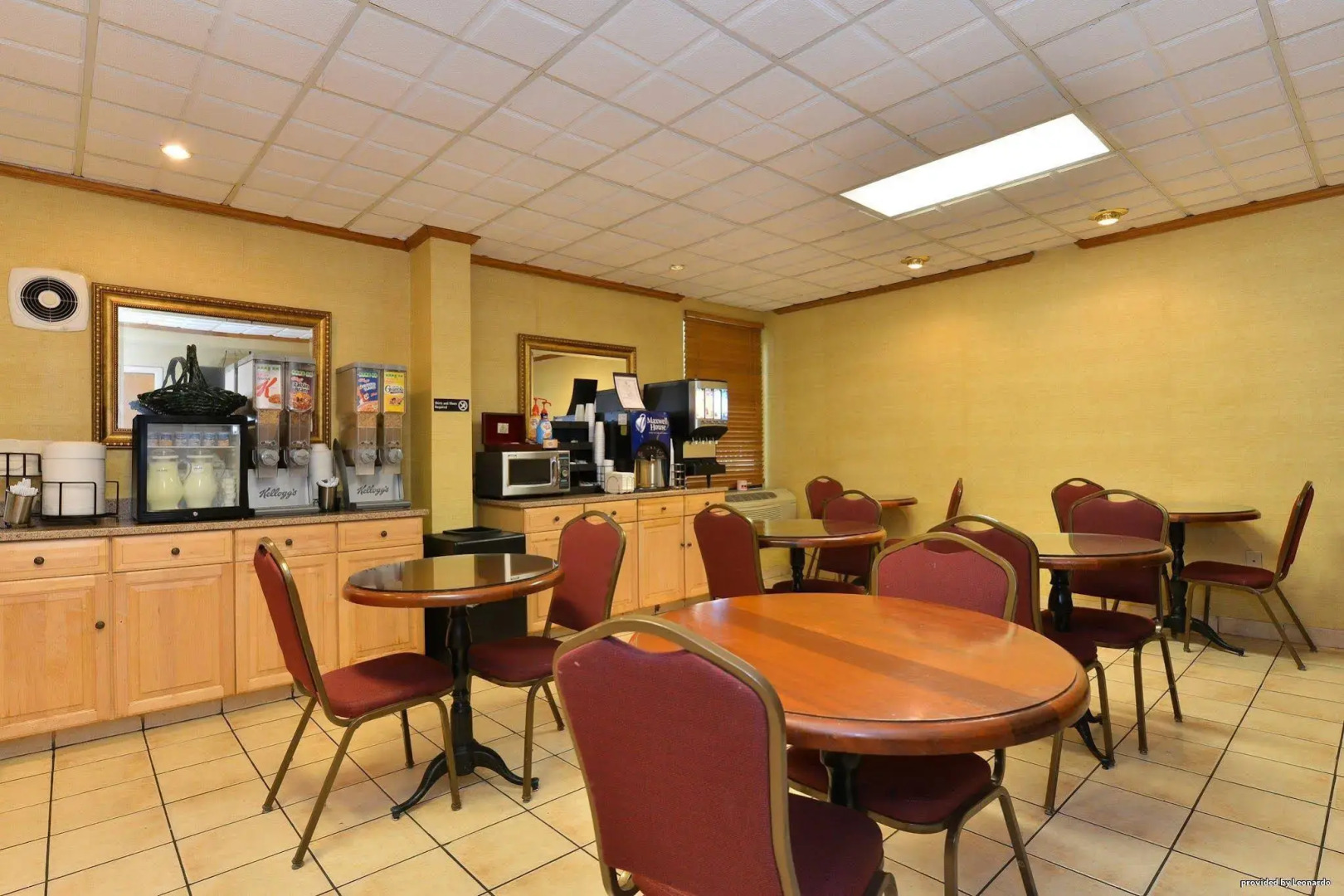 Best Western Plus Richmond Airport Hotel