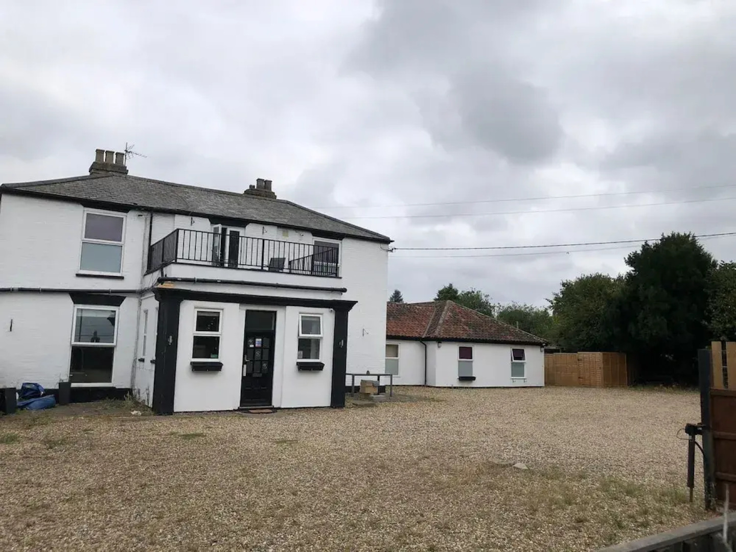 The Hare And Barrel Hotel