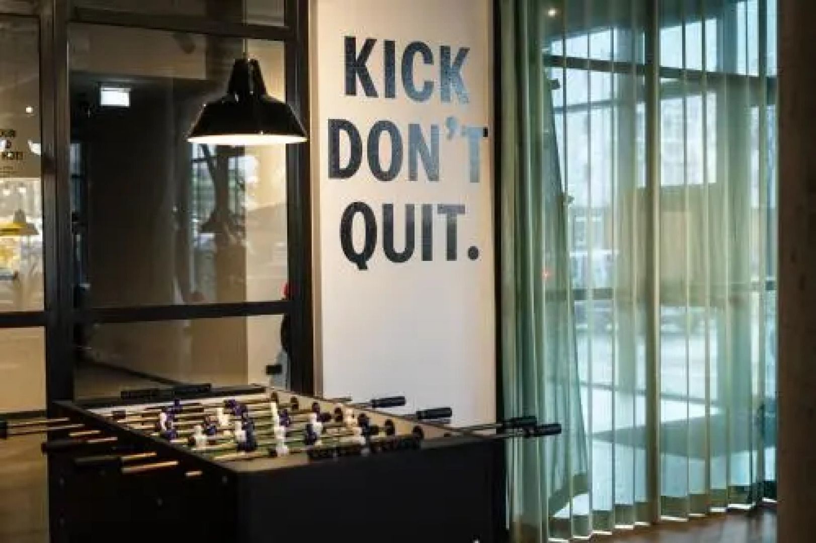 STAYERY Bielefeld Hauptbahnhof