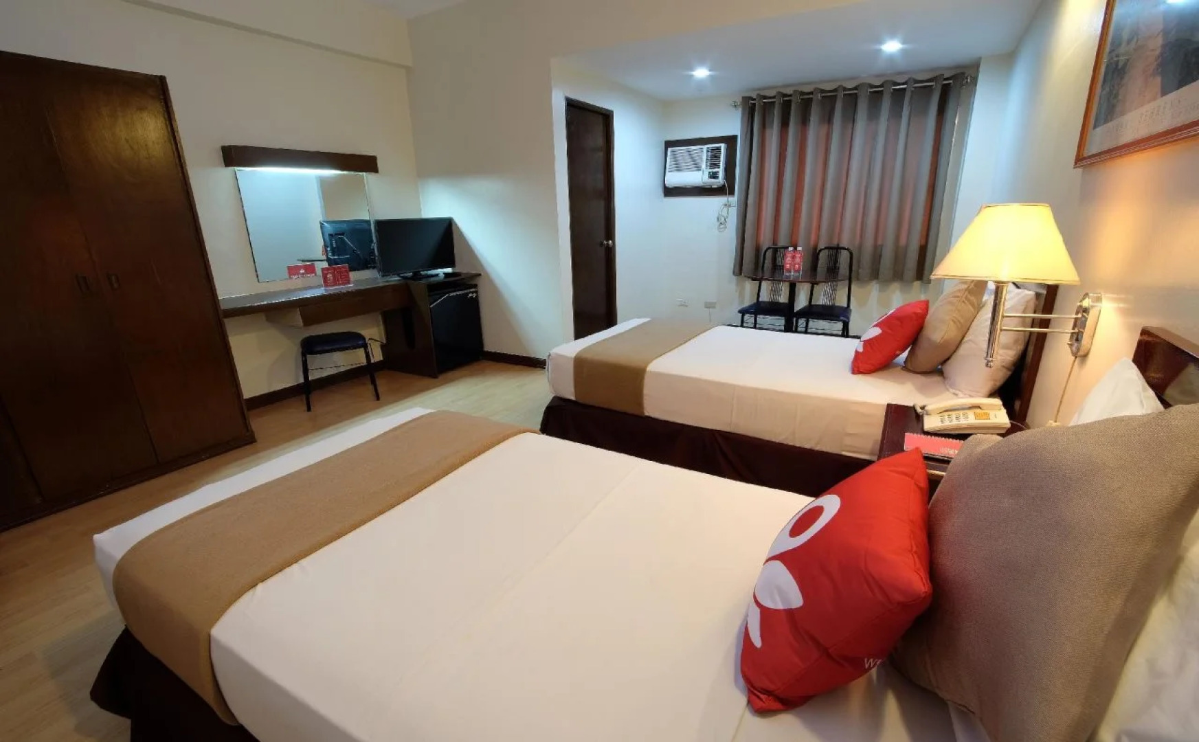 Robbinsdale Residences