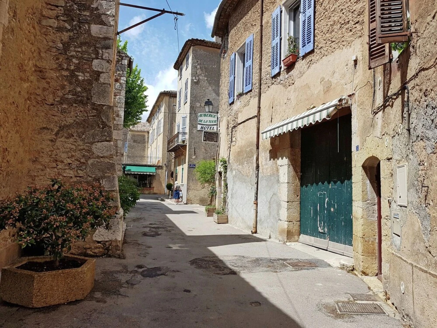 Modern Villa with Swimming Pool in Aups