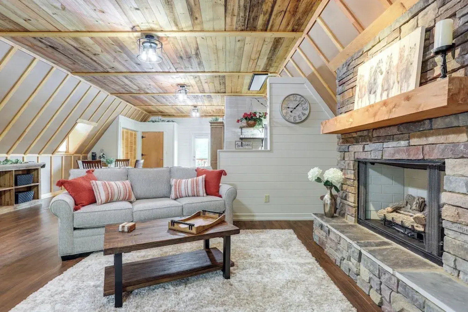 Lake Allatoona Area Studio w/ 2 Decks & Farm Views