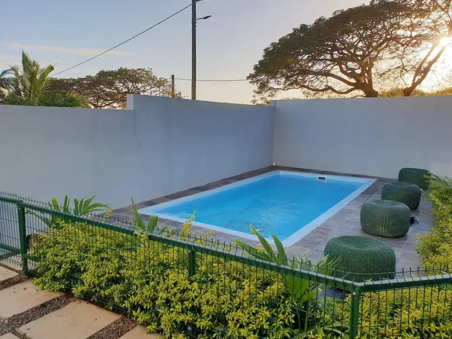 Villa With 4 Bedrooms in Albion, With Wonderful sea View, Private Pool, Furnished Terrace