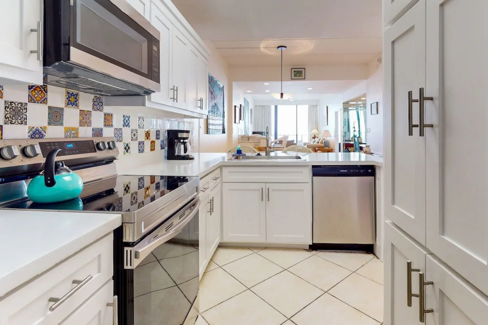 Suntide III Condominiums