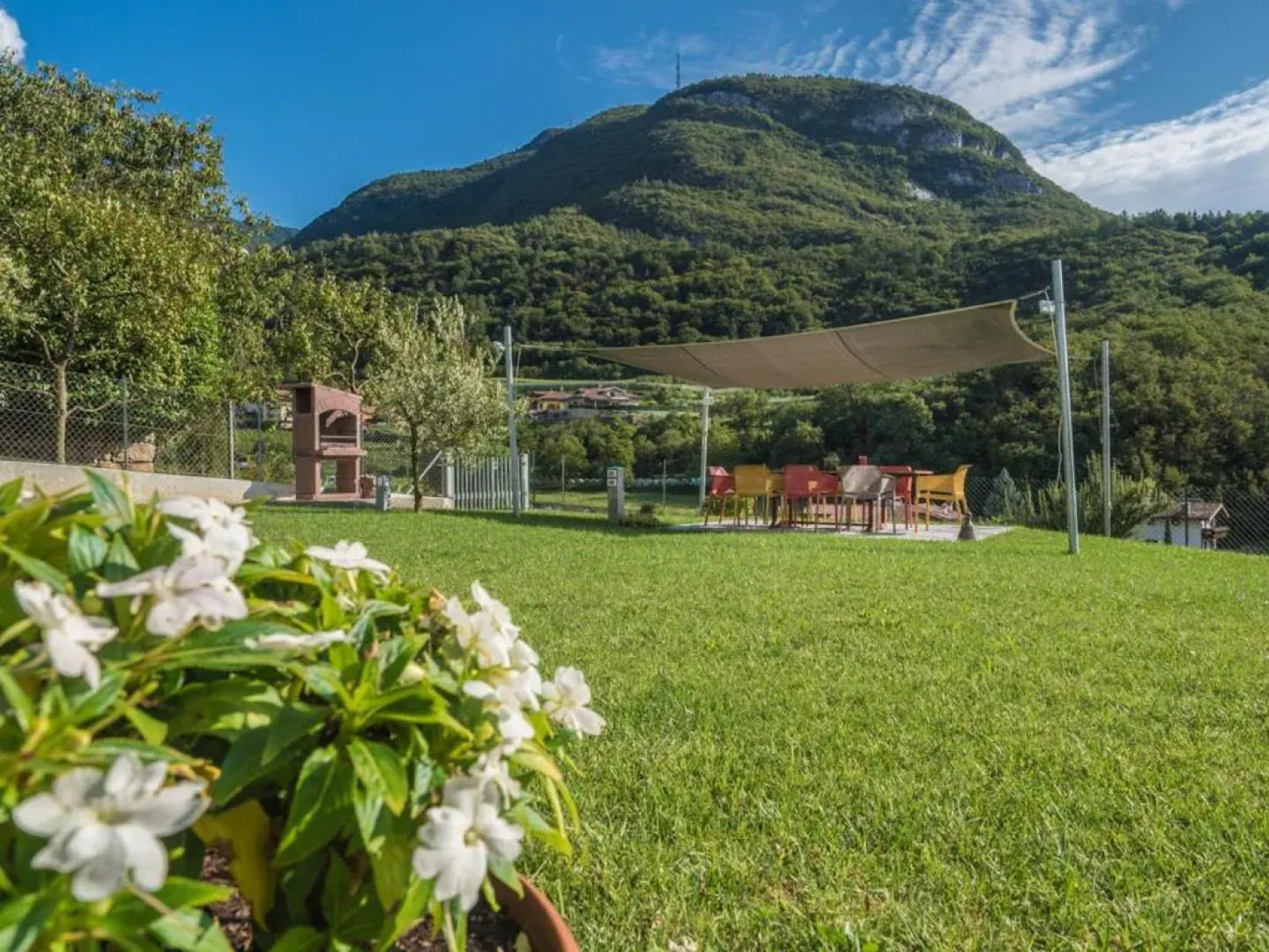 La Gazza Ladra Apartments