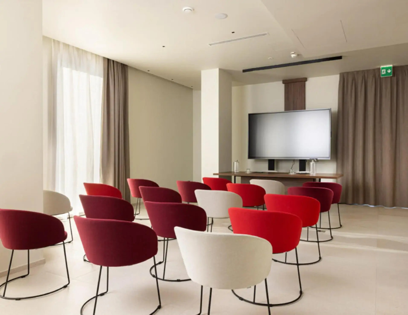 B21 Lifestyle Hotel
