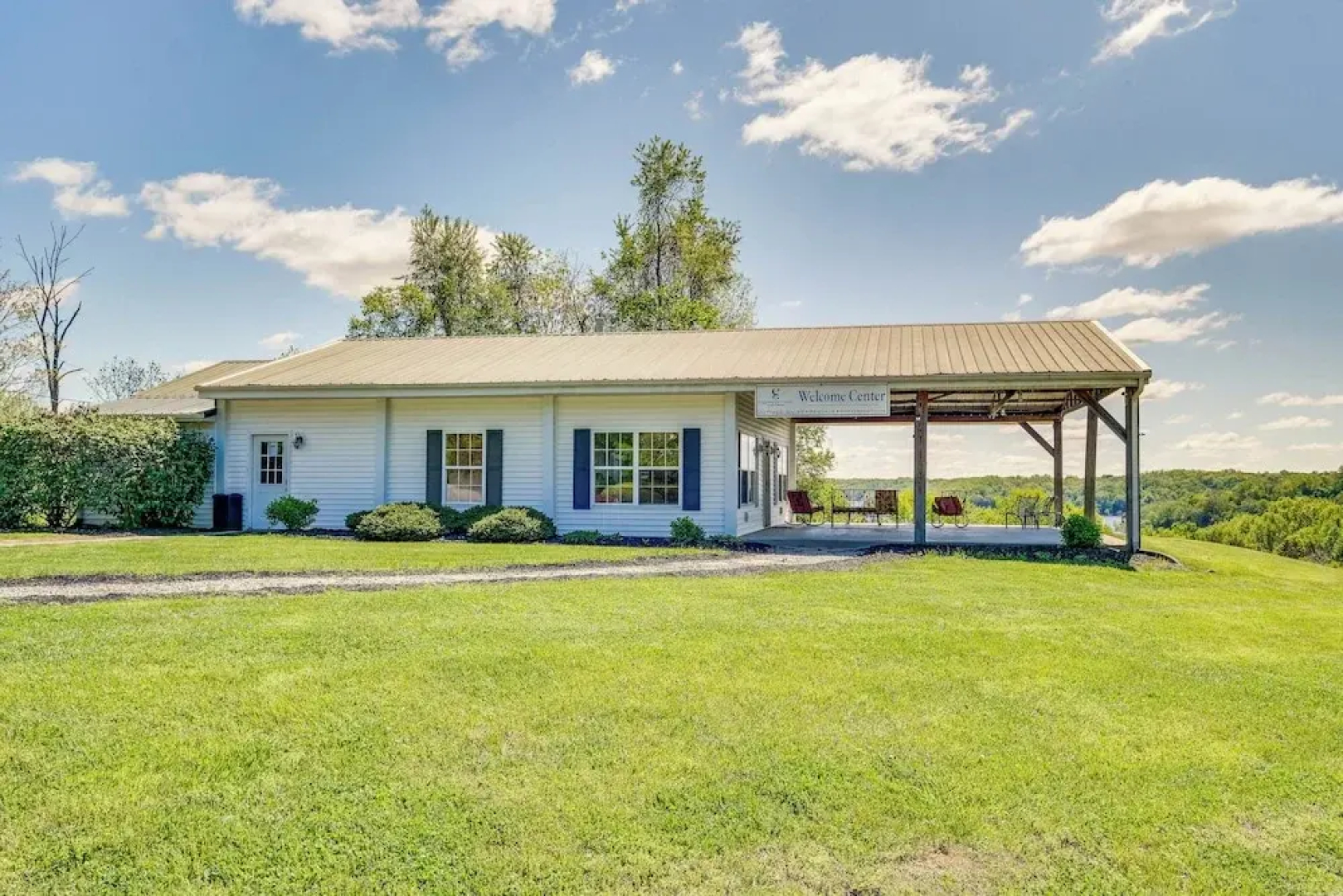 Taylorsville Cottage w/ Hot Tub & Lake Access!
