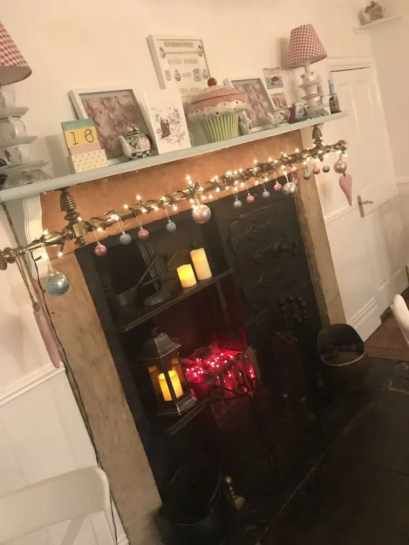 Number 61 Guest House and Tea Room