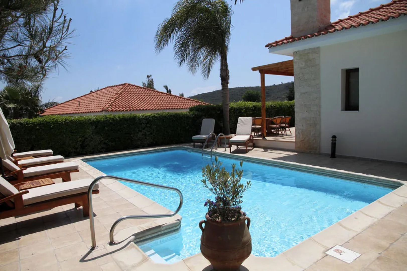 Eve Pissouri Villas